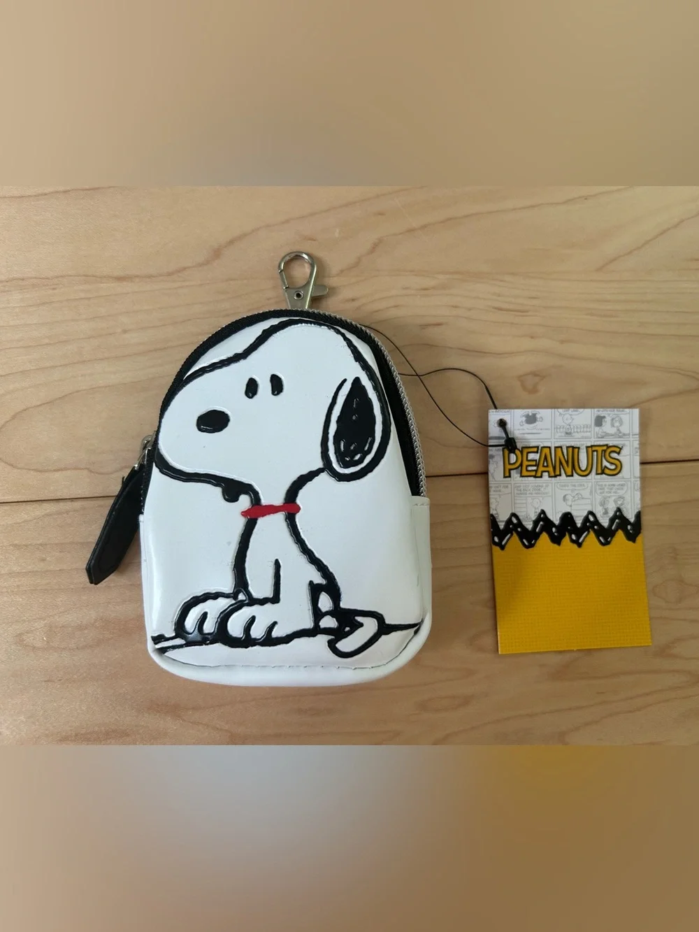 NWT New Snoopy zippered lobster clip pouch wallet coin purse